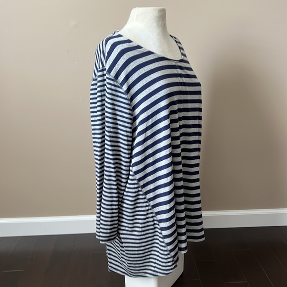 Zenergy by Chicos navy/gray striped tunic 3/4 sleeves Chicos 4/XXL - Picture 2 of 7